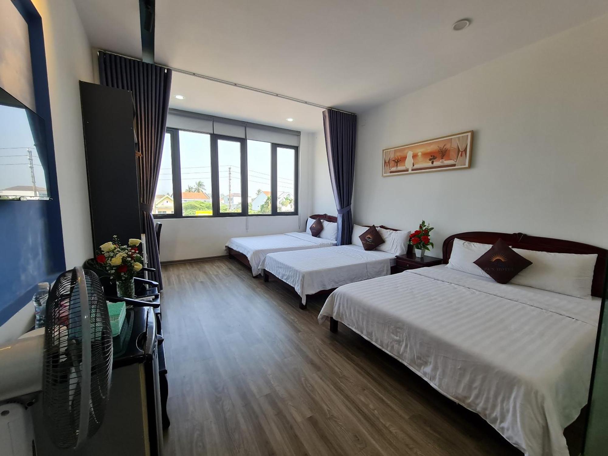 Sun Hotel Hue Exterior photo