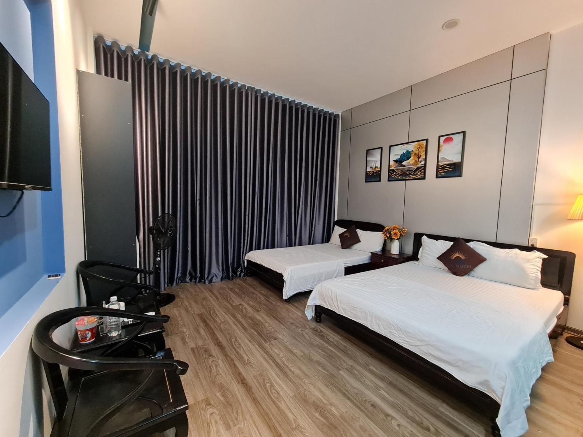 Sun Hotel Hue Exterior photo
